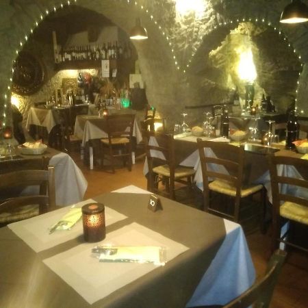 Locanda Cantina Di Bacco 圣马力诺 外观 照片
