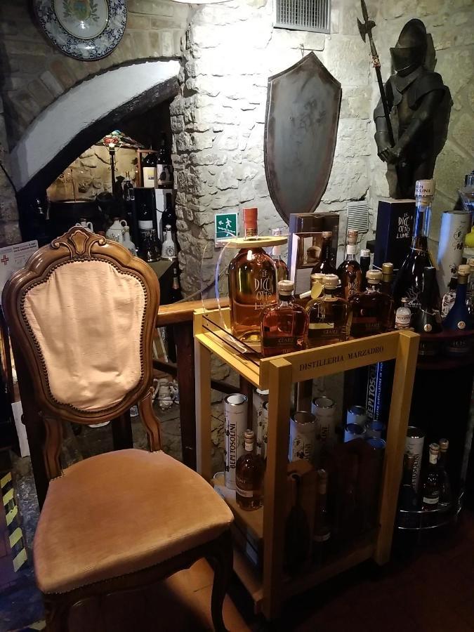 Locanda Cantina Di Bacco 圣马力诺 外观 照片