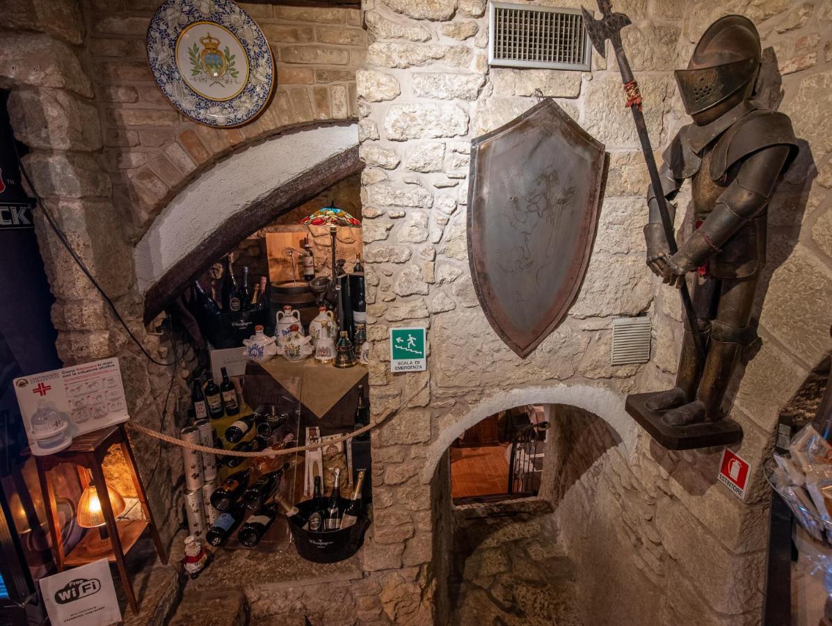 Locanda Cantina Di Bacco 圣马力诺 外观 照片