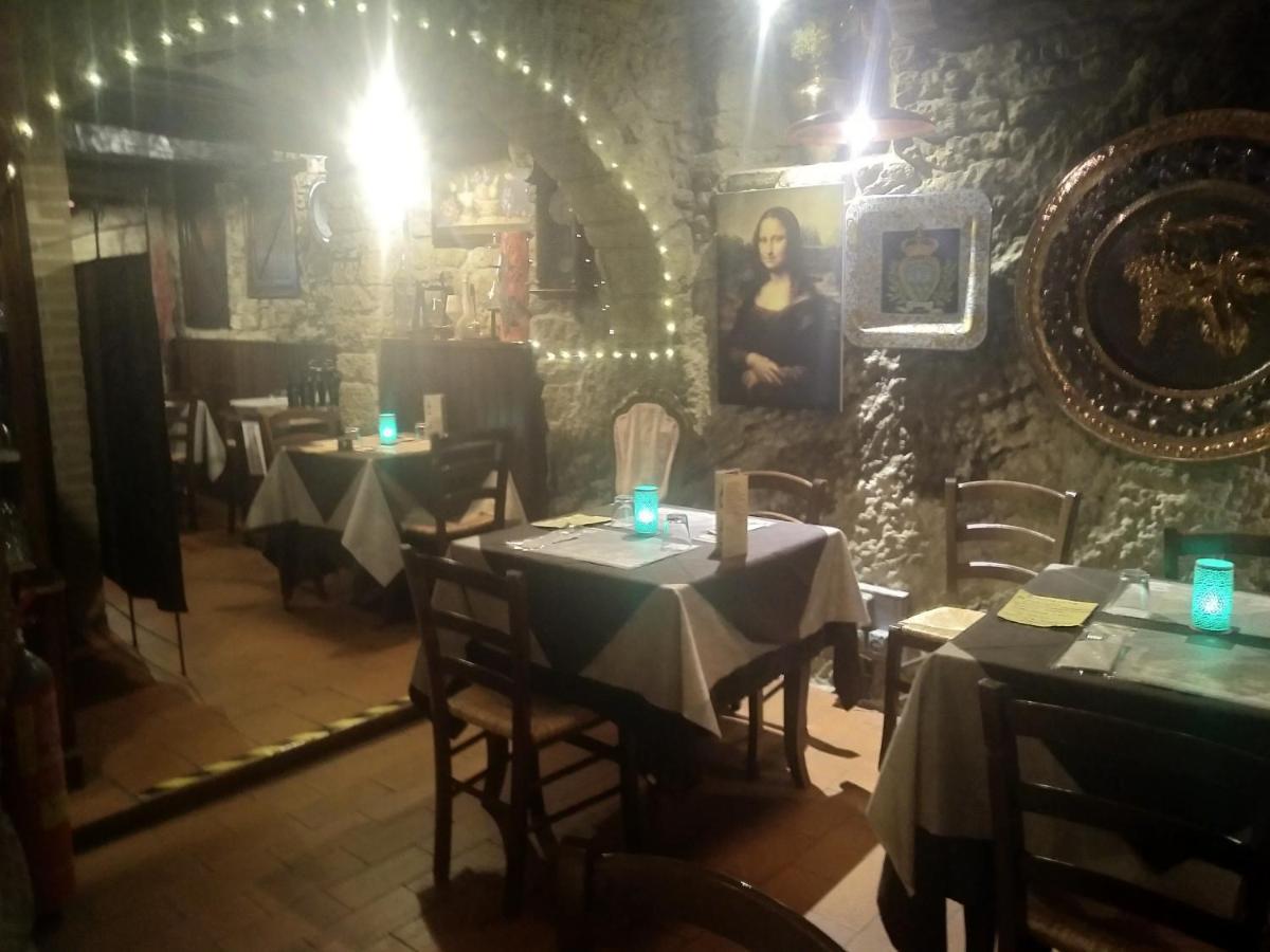 Locanda Cantina Di Bacco 圣马力诺 外观 照片