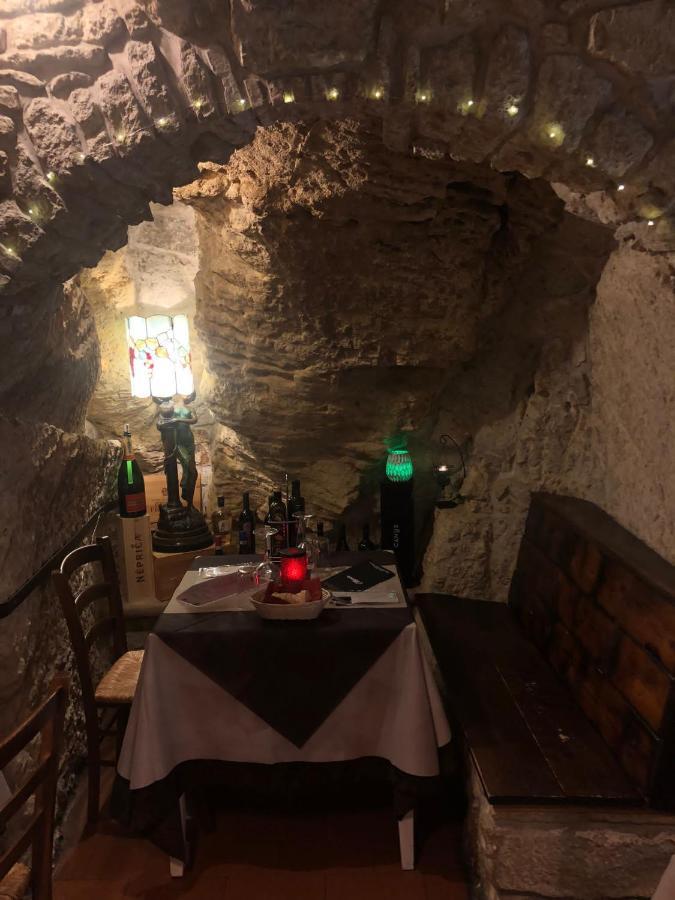 Locanda Cantina Di Bacco 圣马力诺 外观 照片