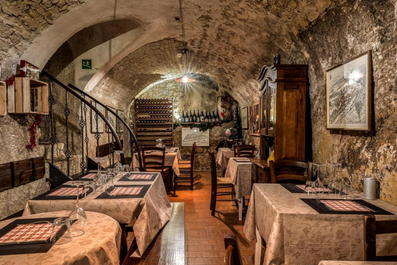 Locanda Cantina Di Bacco 圣马力诺 外观 照片